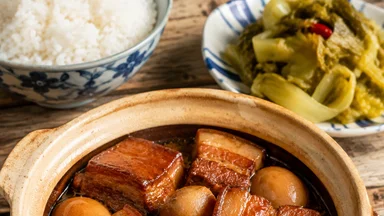Bữa Cơm Gia Đình Miền Bắc Có Thịt Kho Tàu Từ Sau Năm 1954